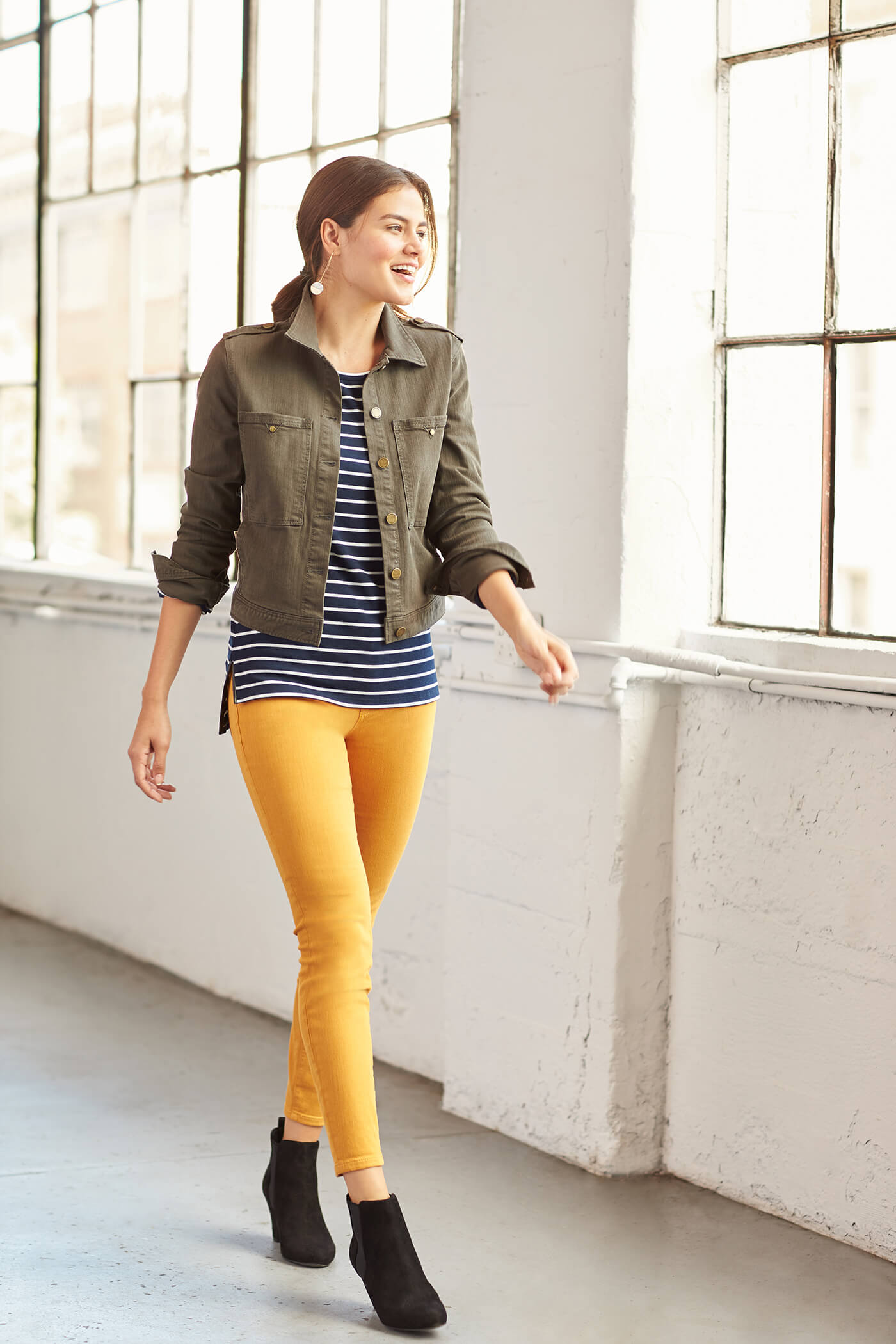 navy blue and white striped shirt outfit